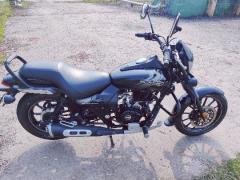 Bajaj Avenger Street 150